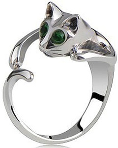 cat shaped ring with rhinestones as eyes