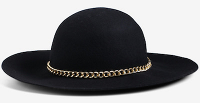 Black Floppy Hat With Gold Chain